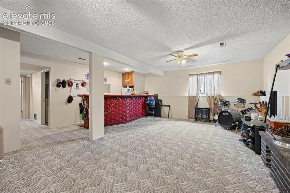 36 Wheatridge Drive Pueblo, CO 81005