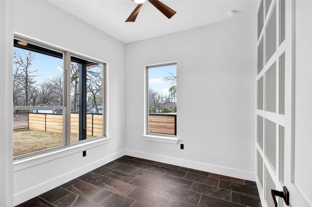 124 Aztec Drive Mabank, TX 75156
