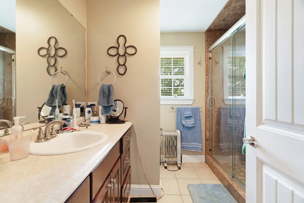4141 Farm Road 2820 Sumner, TX 75486