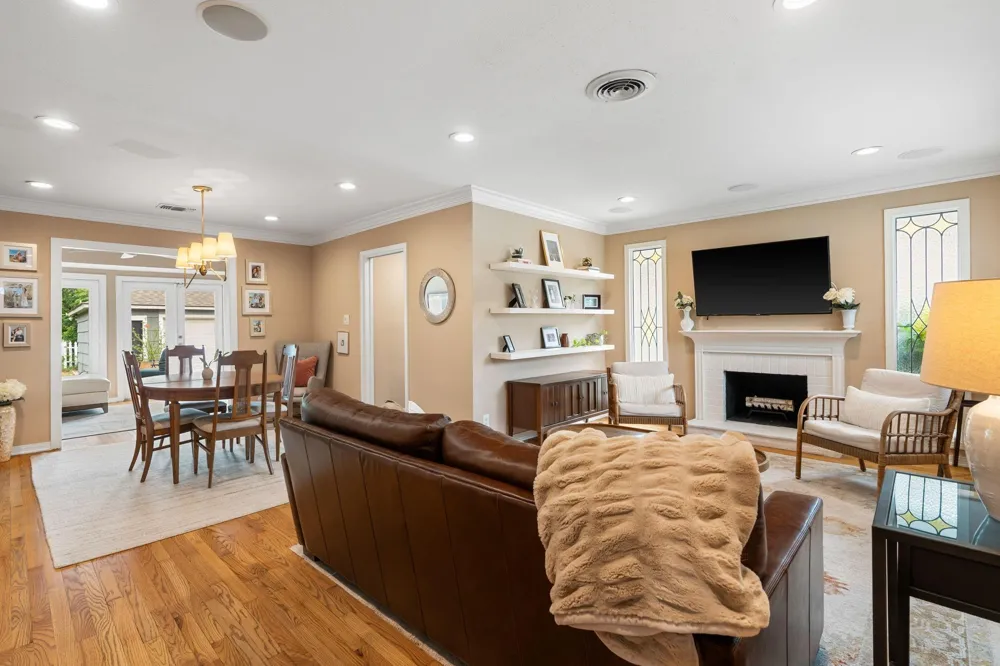 1115 Woodhill Road Houston, TX 77008