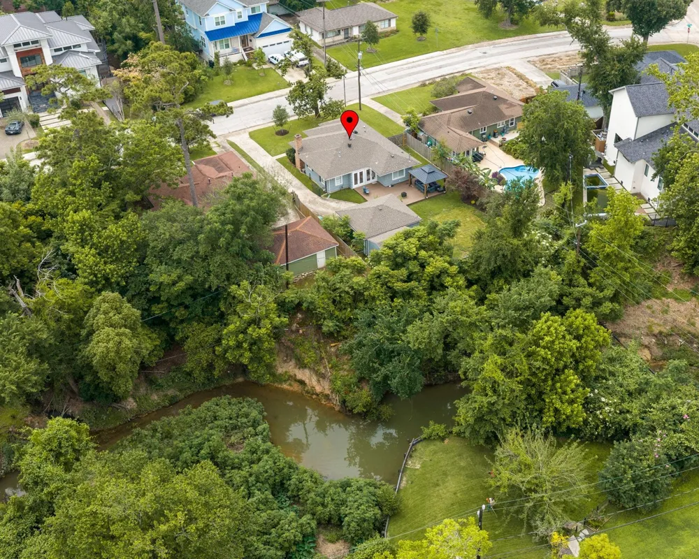 1115 Woodhill Road Houston, TX 77008