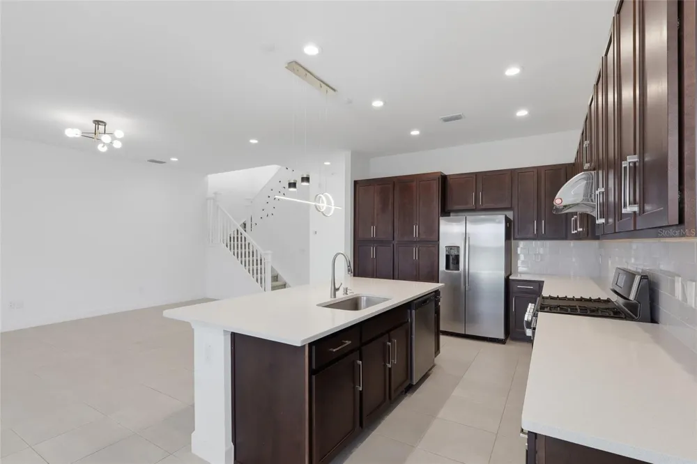 32801 TREE OF LIFE AVENUE Wesley Chapel, FL 33543
