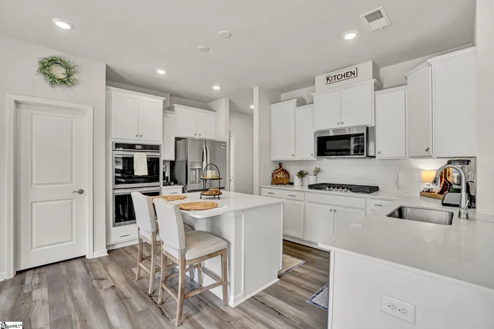 101 Penrose Circle Central, SC 29630