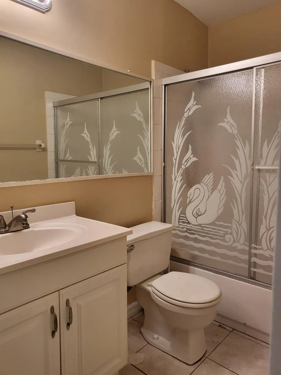 2721 HIDDEN LAKE BOULEVARD #C Sarasota, FL 34237