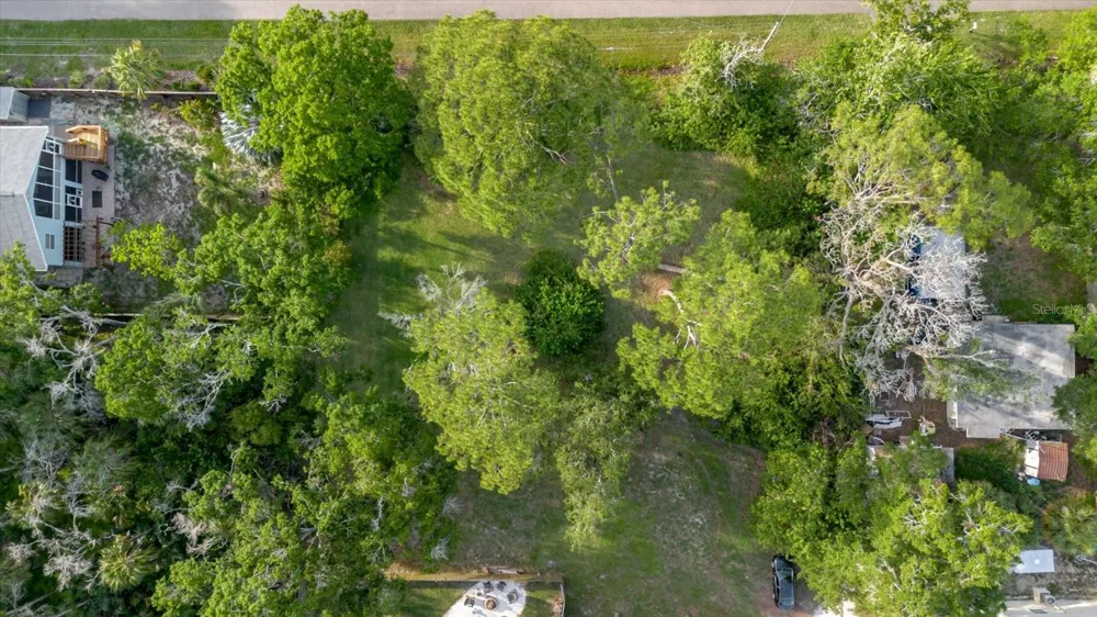 HIGHLAND AVENUE Tarpon Springs, FL 34689
