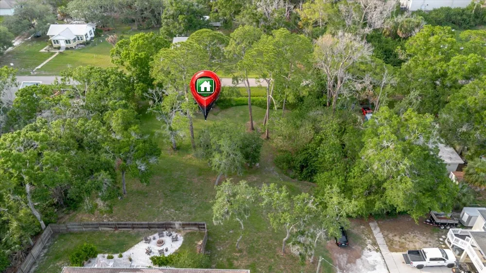 HIGHLAND AVENUE Tarpon Springs, FL 34689