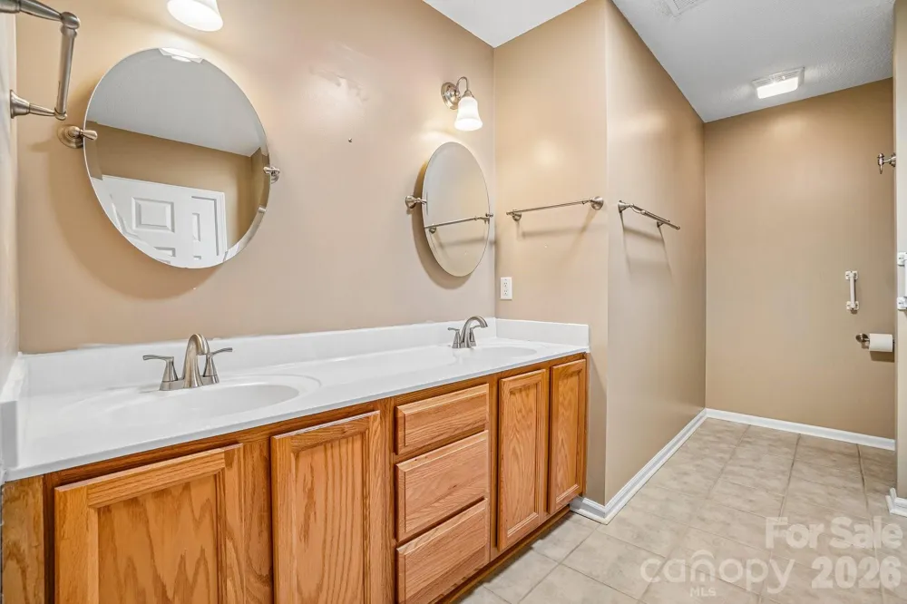 263 Fairway View Drive Etowah, NC 28729
