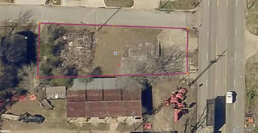 502 S Magnolia Street Woodville, TX 75979