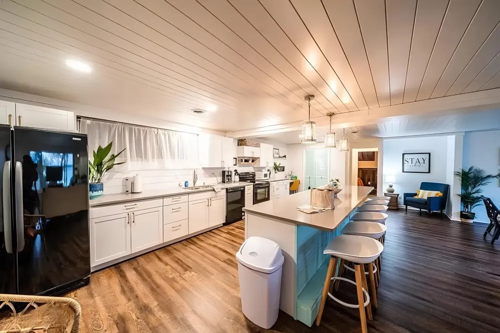 1108 W Lake Drive Detroit Lakes, MN 56501