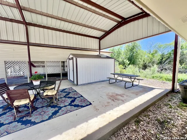 230 De Zavala St Brackettville, TX 78832