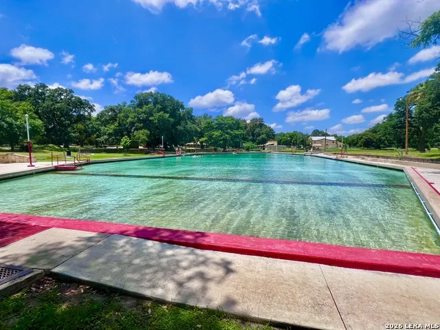 230 De Zavala St Brackettville, TX 78832