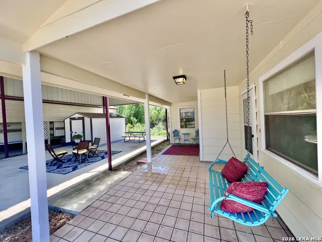 230 De Zavala St Brackettville, TX 78832