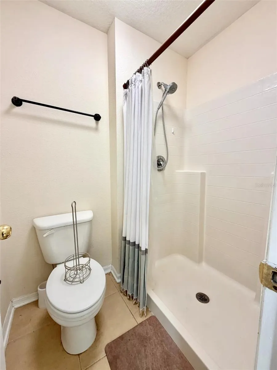 24301 SW 6TH PLACE Newberry, FL 32669