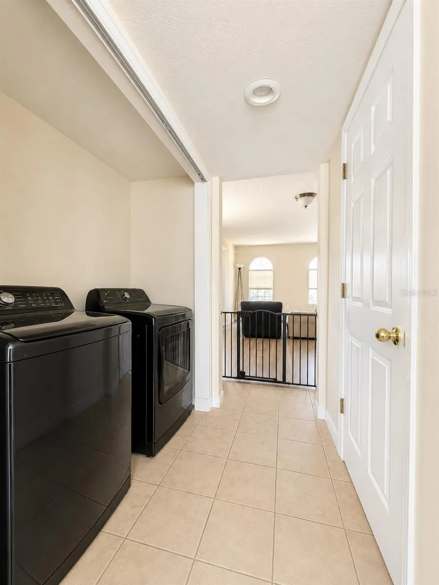 24301 SW 6TH PLACE Newberry, FL 32669