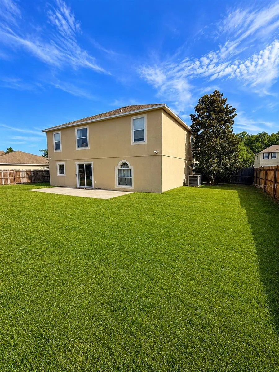 24301 SW 6TH PLACE Newberry, FL 32669