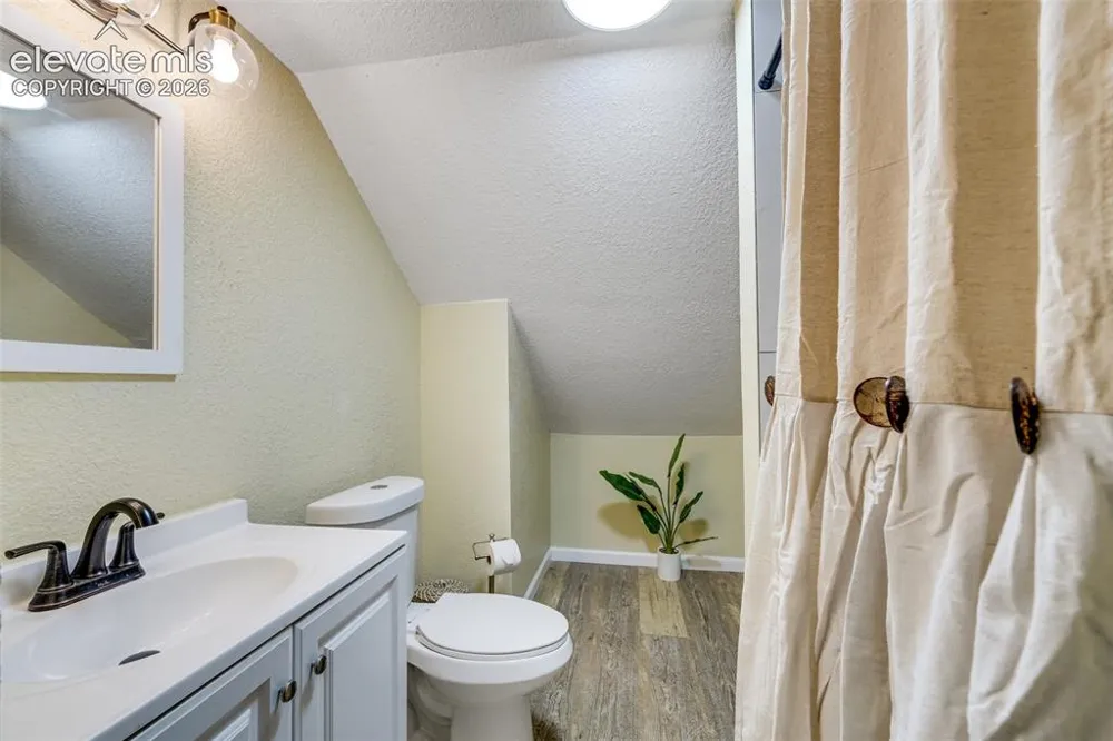 431 E 2nd Street Florence, CO 81226