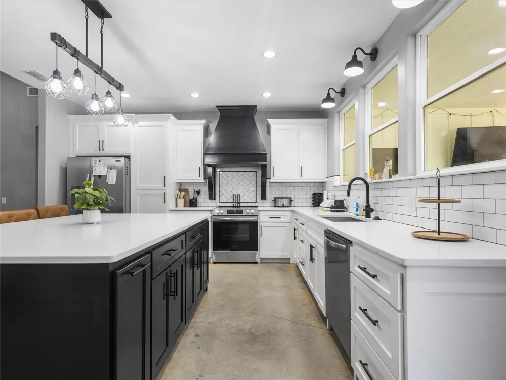 1562 Willow Oak Road Gladewater, TX 75647