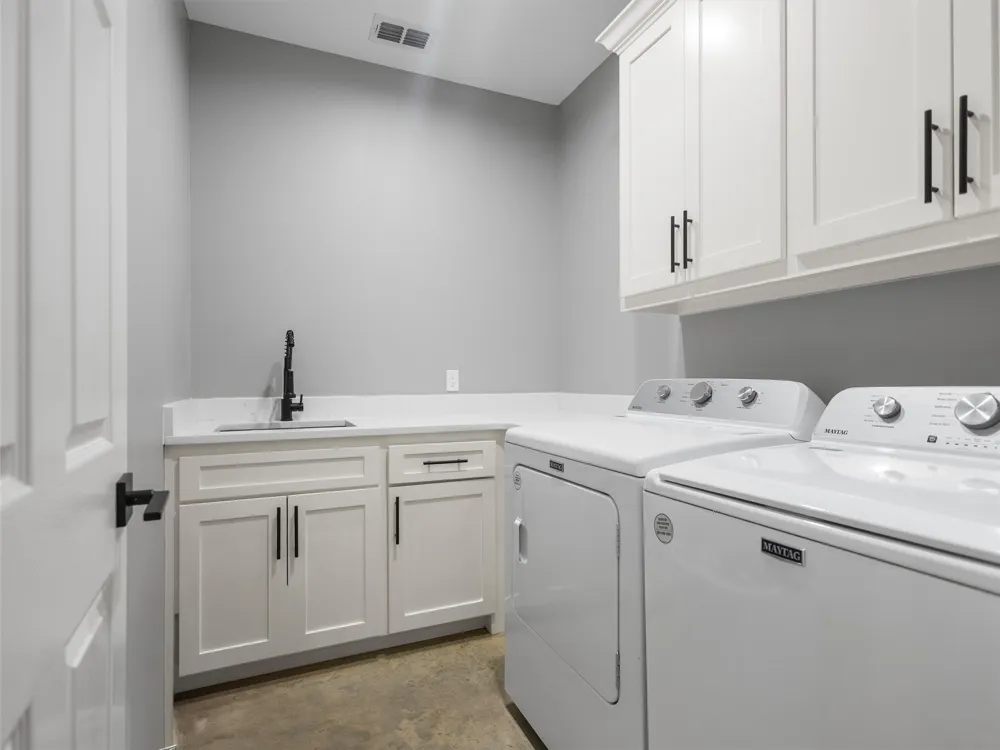1562 Willow Oak Road Gladewater, TX 75647