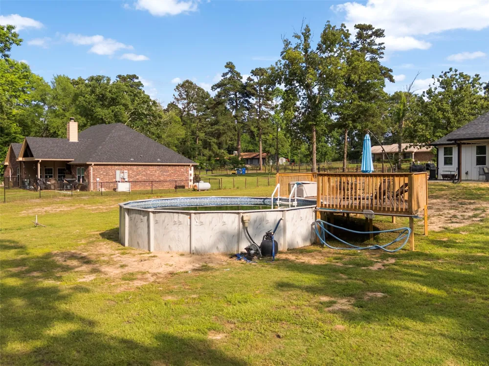 1562 Willow Oak Road Gladewater, TX 75647