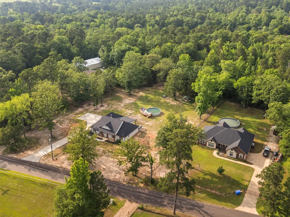 1562 Willow Oak Road Gladewater, TX 75647