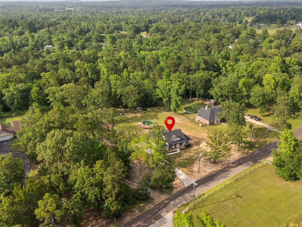 1562 Willow Oak Road Gladewater, TX 75647