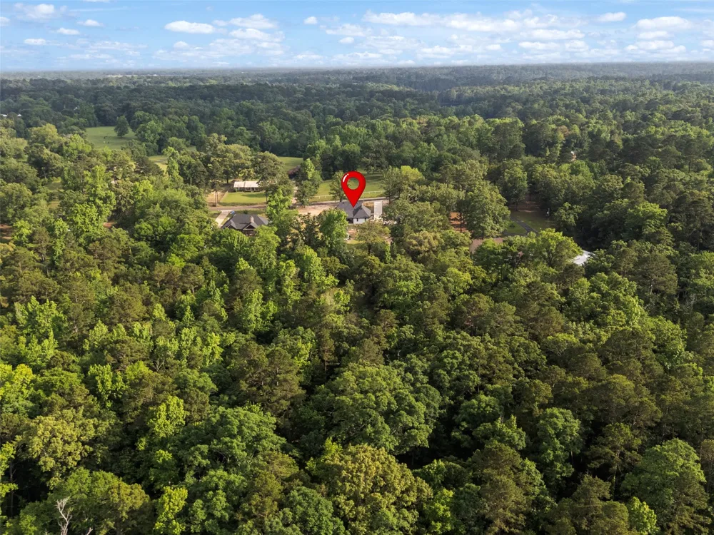 1562 Willow Oak Road Gladewater, TX 75647