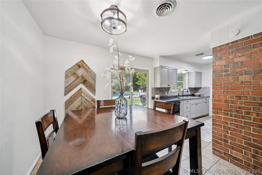 36283 E 121st Street S Coweta, OK 74429