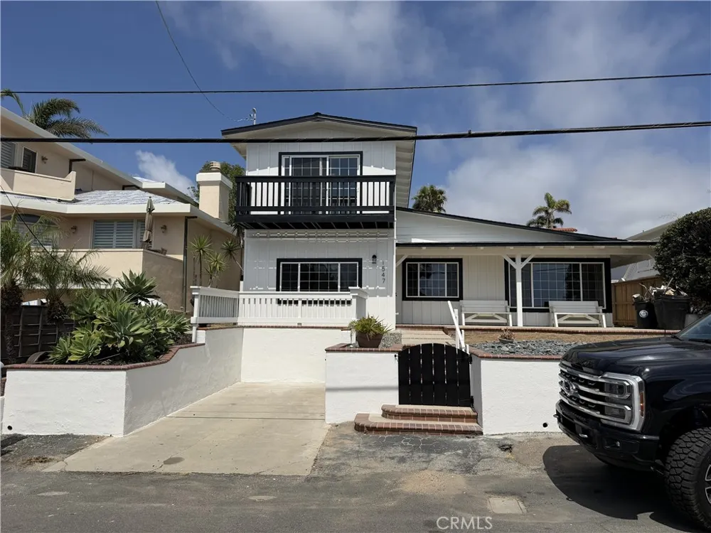 1547 Neptune Encinitas, CA 92024