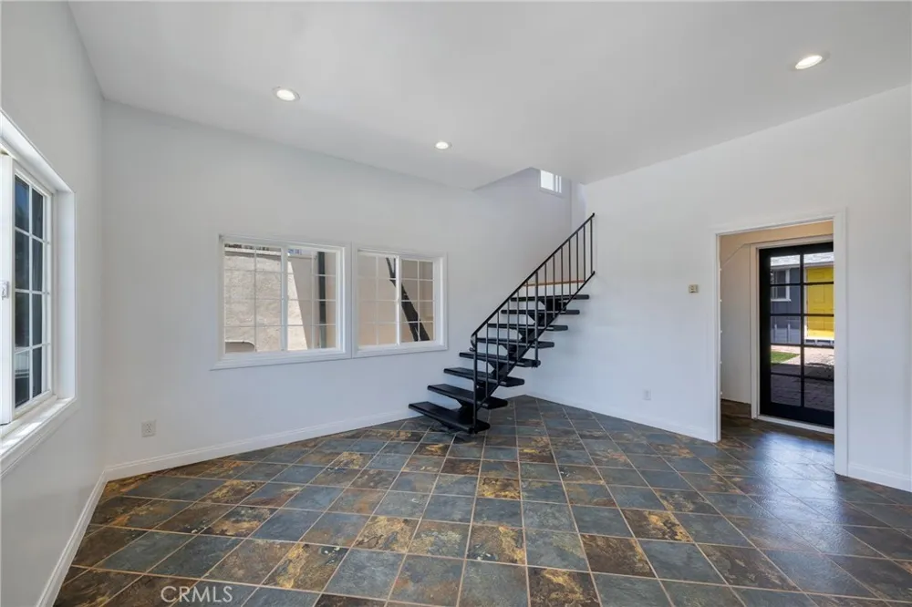 1547 Neptune Encinitas, CA 92024