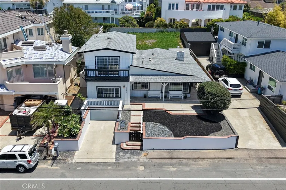 1547 Neptune Encinitas, CA 92024
