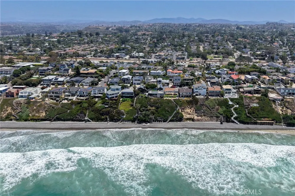 1547 Neptune Encinitas, CA 92024