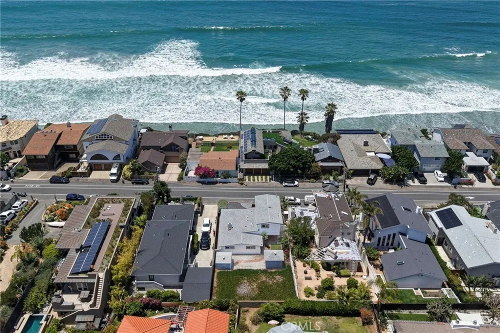 1547 Neptune Encinitas, CA 92024