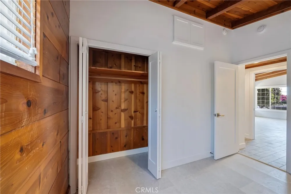 1547 Neptune Encinitas, CA 92024