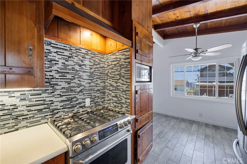 1547 Neptune Encinitas, CA 92024