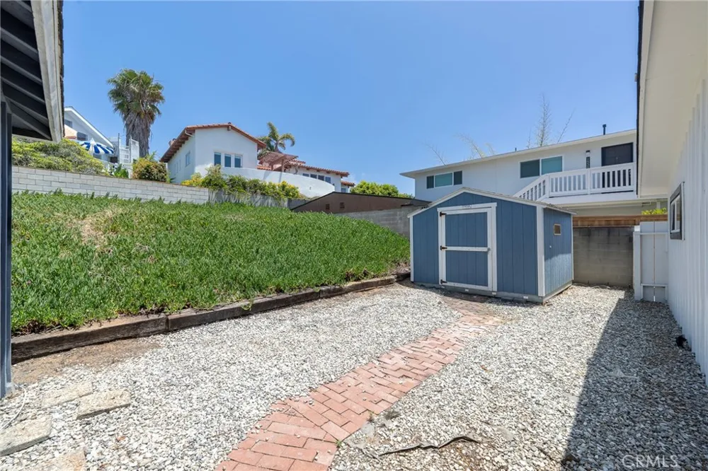 1547 Neptune Encinitas, CA 92024