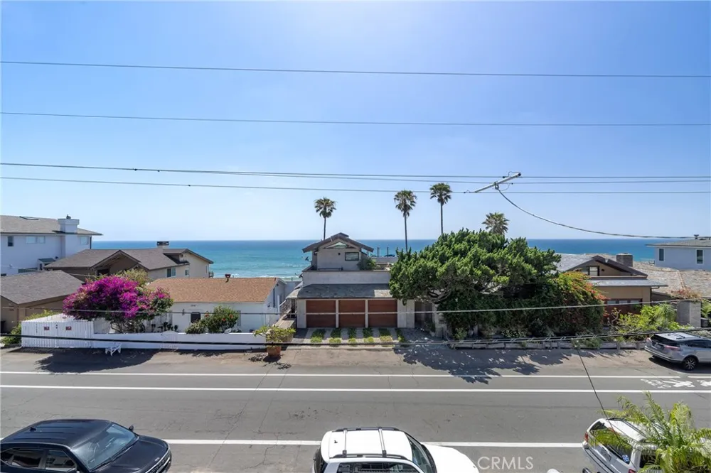 1547 Neptune Encinitas, CA 92024