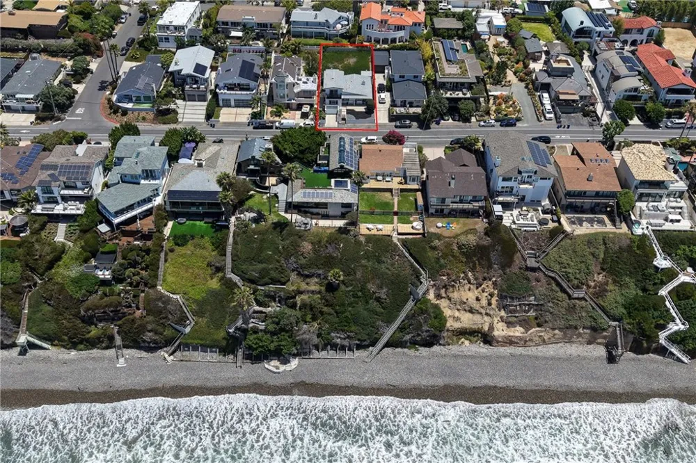 1547 Neptune Encinitas, CA 92024