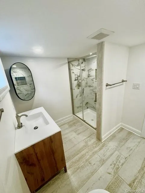 191 Brixton Road S Garden City, NY 11530