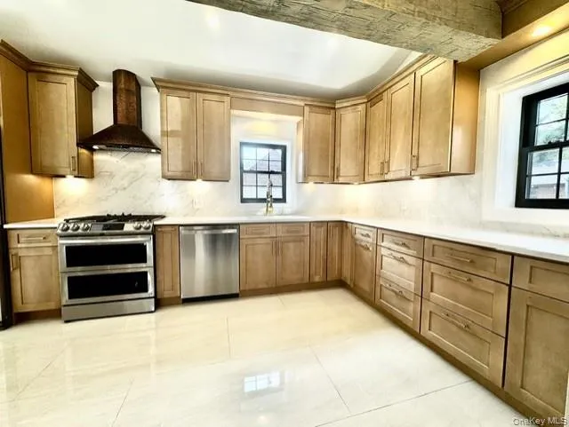 191 Brixton Road S Garden City, NY 11530