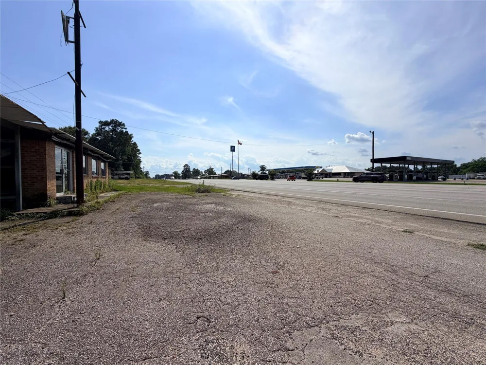 915 E Gibson Street Jasper, TX 75951