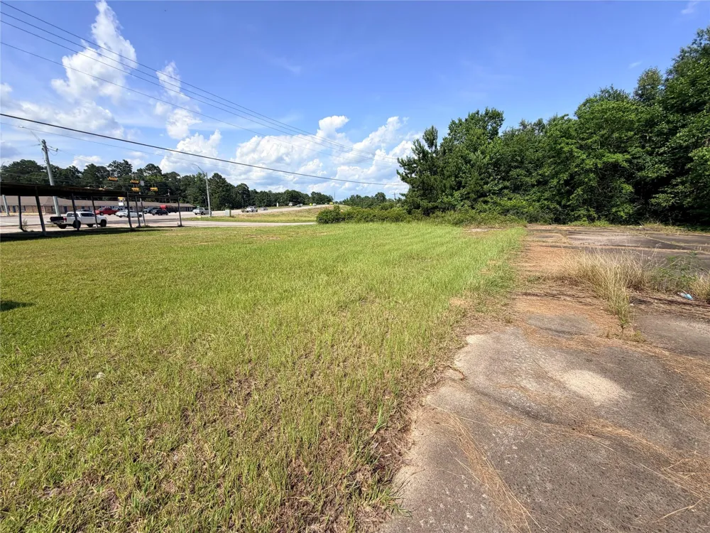 915 E Gibson Street Jasper, TX 75951