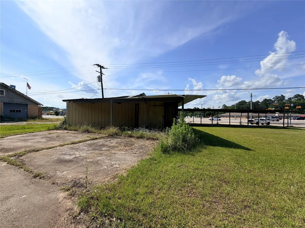 915 E Gibson Street Jasper, TX 75951