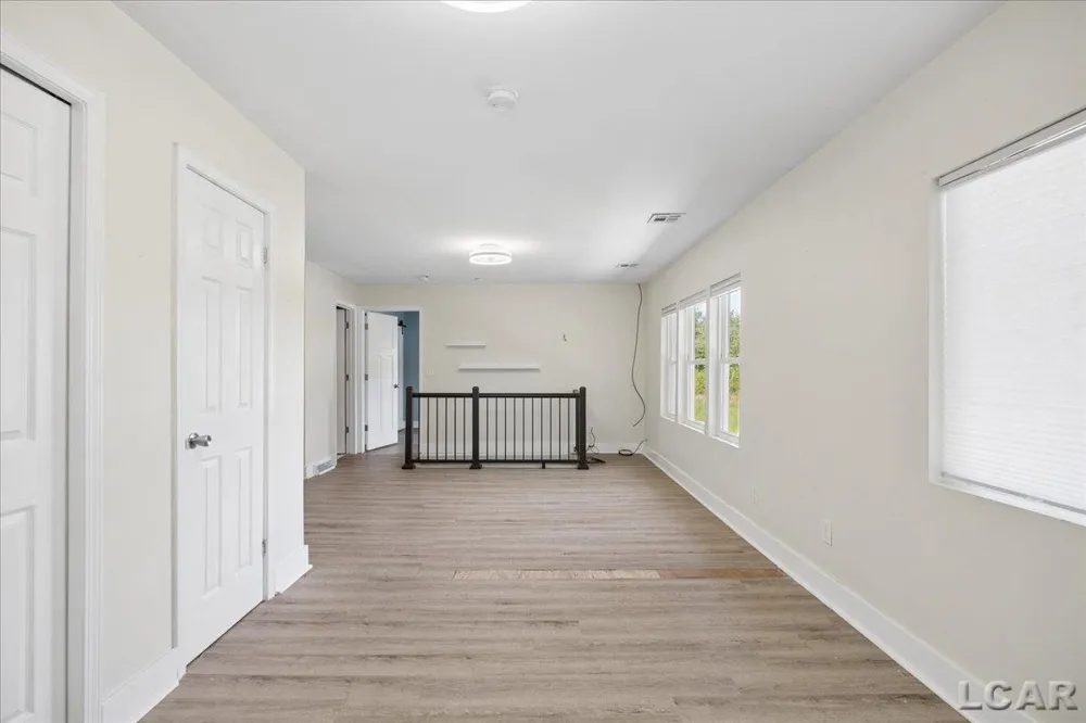 1400 Lakeview Drive Manchester Township, MI 49287
