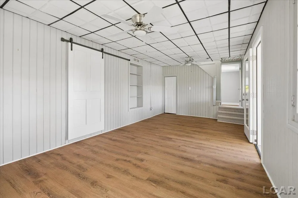 1400 Lakeview Drive Manchester Township, MI 49287