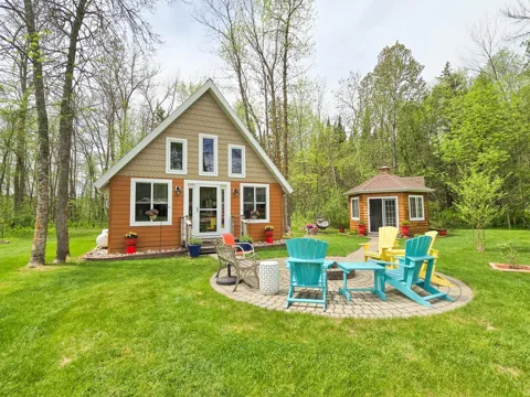 39678 Utopia Bay Lane