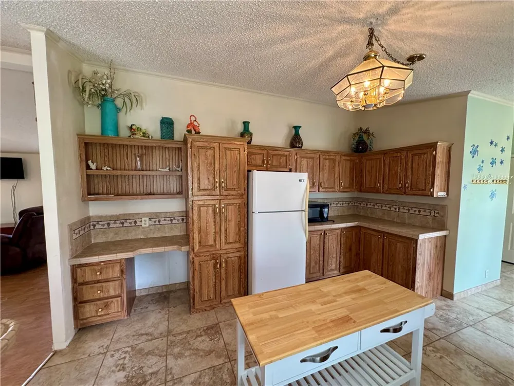 25051 Lakeshore Drive Mathis, TX 78368