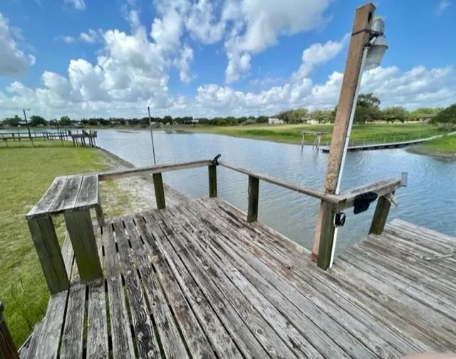 25051 Lakeshore Drive Mathis, TX 78368