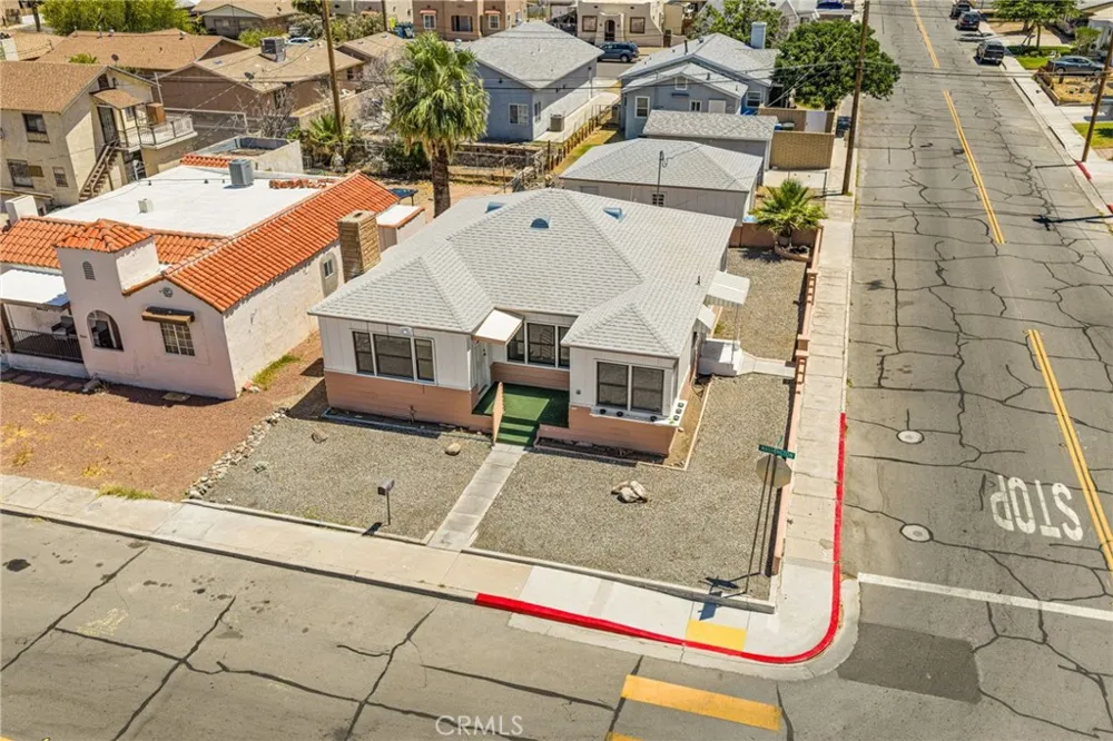 1719 Wasington Street Needles, CA 92363