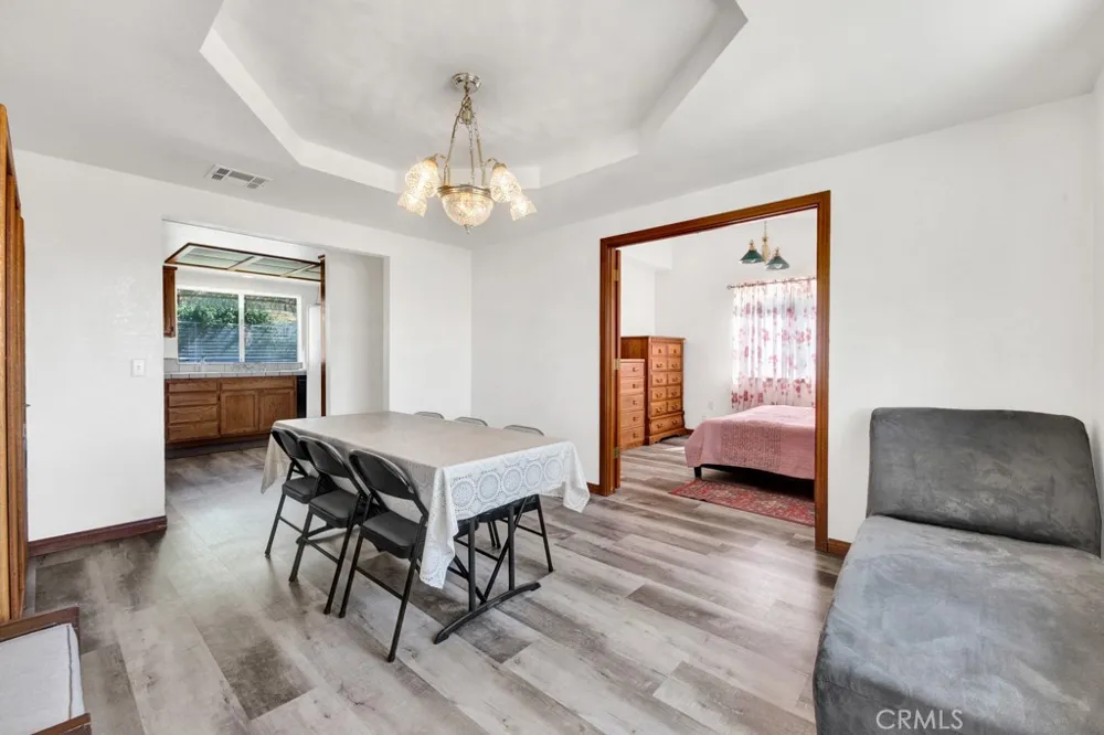 42804 Barnstead Drive Lake Hughes, CA 93532