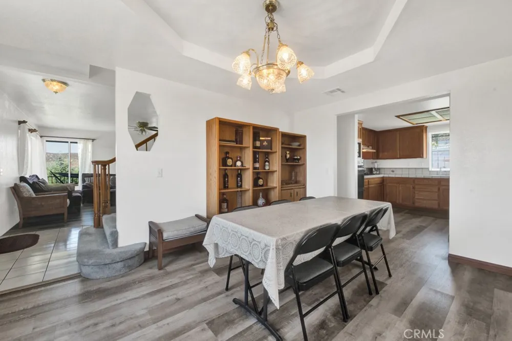 42804 Barnstead Drive Lake Hughes, CA 93532